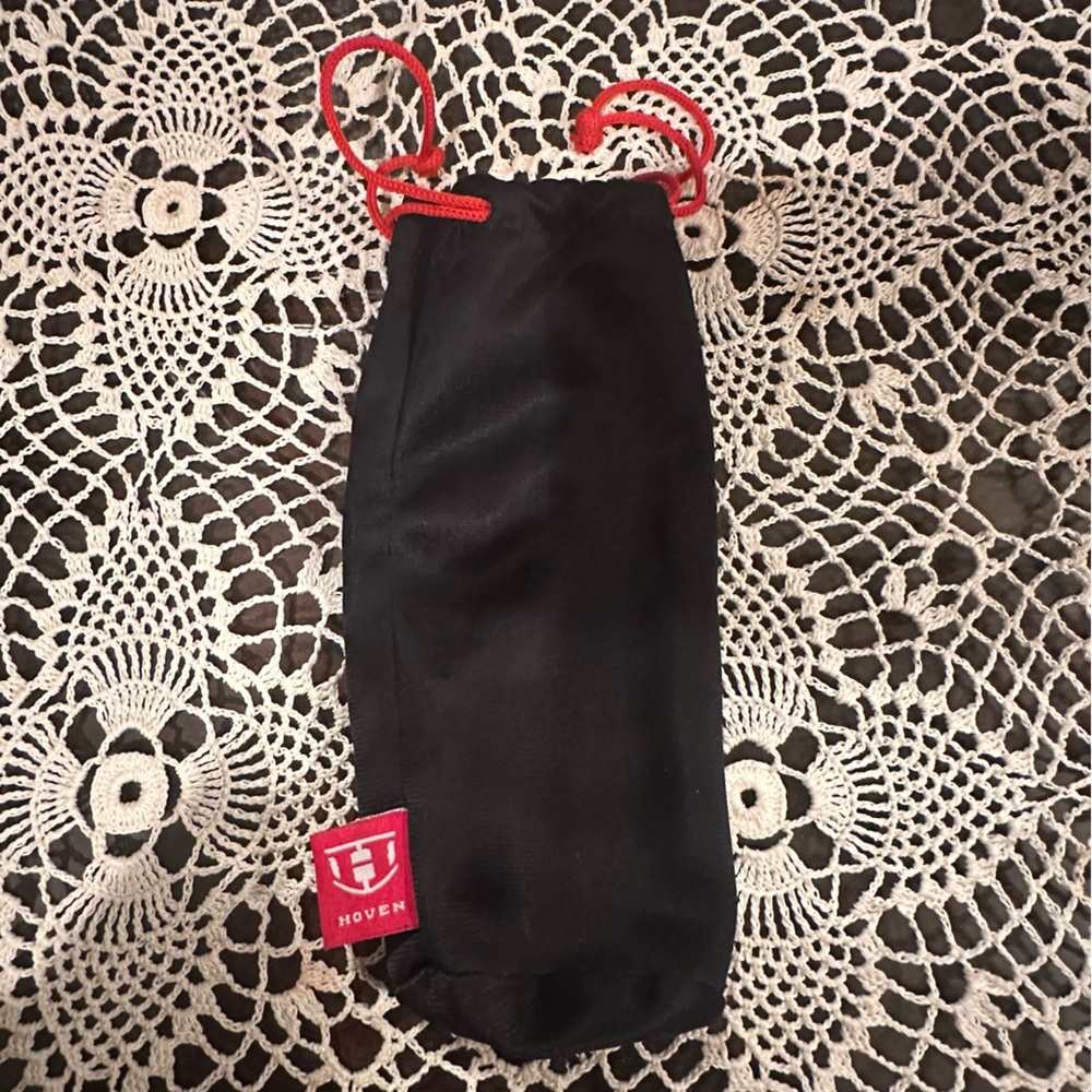 Hoven Black Knit Drawstring Eyeglass Sunglass Pouch